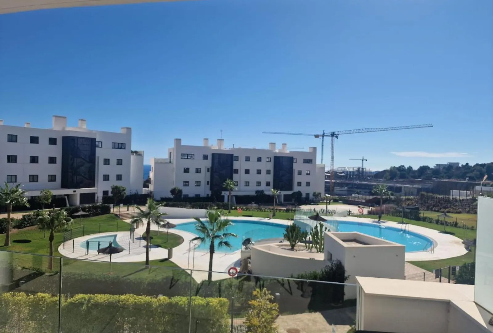 Elegant 2Br Apartment Prime Area Torremuelle