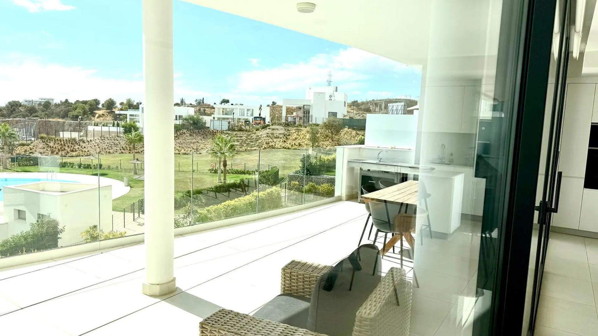 Elegant 2Br Apartment Prime Area Torremuelle Spain